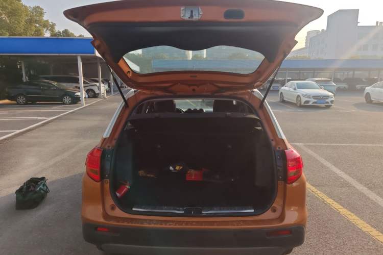 Used Suzuki Vitara 2016 1.4T Automatic 4x4 Flagship Model Trunk