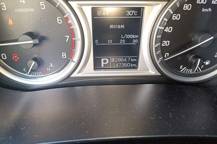 Used Suzuki Vitara 2018 1.4T Automatic Two-Wheel Drive Starry Edition Odometer Close Up