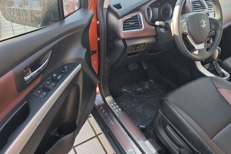 Used Suzuki Vitara S-Cross 2017 1.6L CVT Two-Wheel Drive Urban Advanced Model Driver Seat