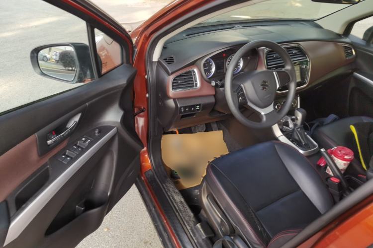 Used Suzuki Vitara S-Cross 2017 1.6L CVT Two-Wheel Drive Urban Fashion Model Driver Seat