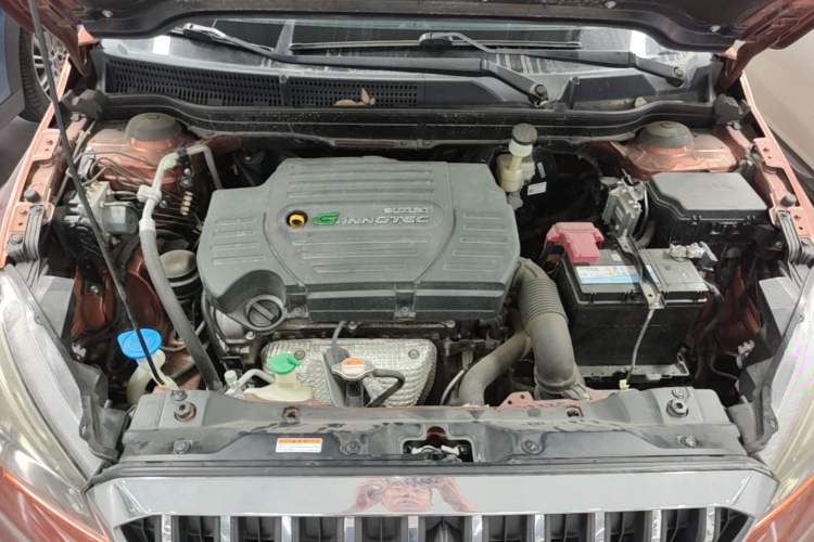 Used Suzuki Vitara S-Cross 2017 1.6L CVT Two-Wheel Drive Urban Advanced Model Engine Bay