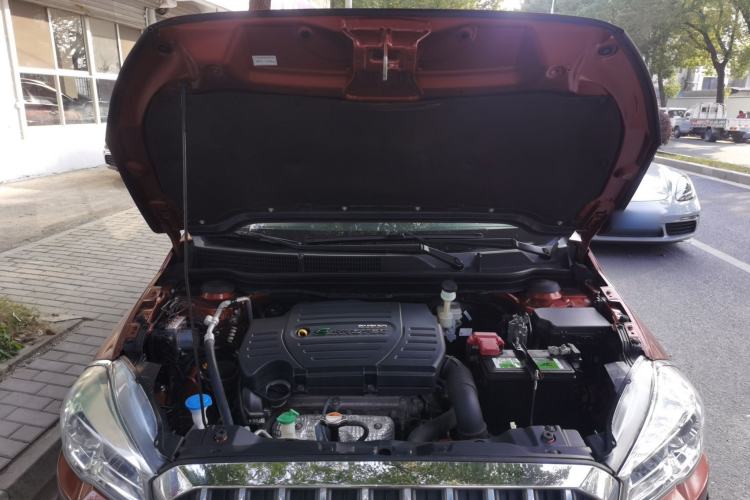 Used Suzuki Vitara S-Cross 2017 1.6L CVT Two-Wheel Drive Urban Fashion Model Engine Bay