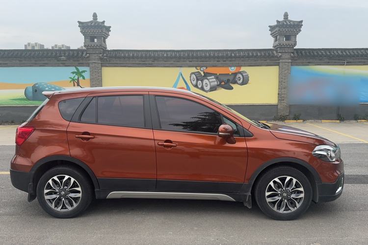 Used Suzuki Vitara S-Cross 2017 1.6L CVT Two-Wheel Drive Urban Advanced Model Exterior 2
