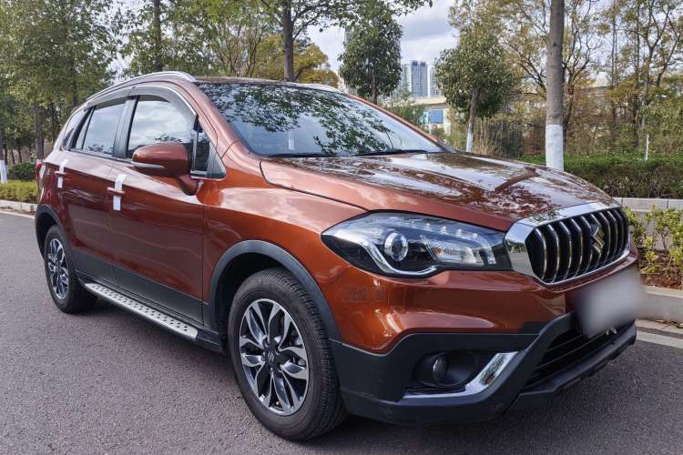 Used Suzuki Vitara S-Cross 2017 1.6L CVT Two-Wheel Drive Urban Advanced Model Exterior 2