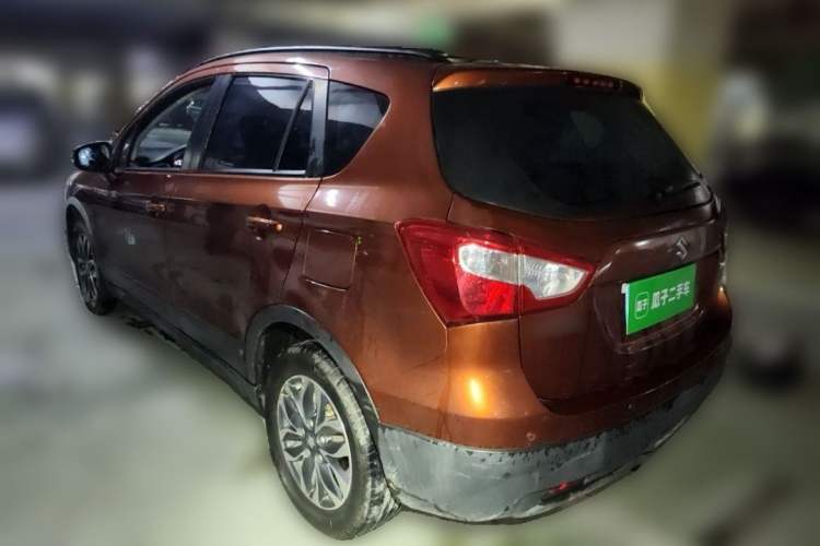 Used Suzuki Vitara S-Cross 2017 1.6L Manual Two-Wheel Drive Urban Fashion Model Exterior 4