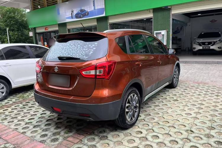 Used Suzuki Vitara S-Cross 2017 1.6L CVT Two-Wheel Drive Urban Advanced Model Exterior 5