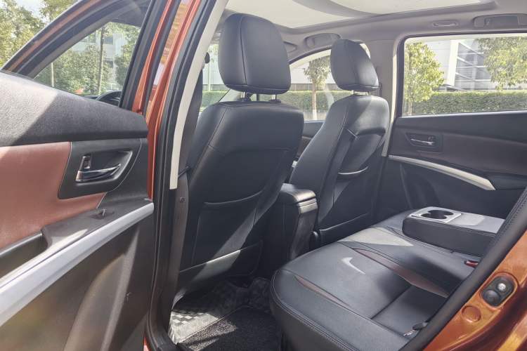 Used Suzuki Vitara S-Cross 2017 1.6L CVT Two-Wheel Drive Urban Advanced Model Interior 2