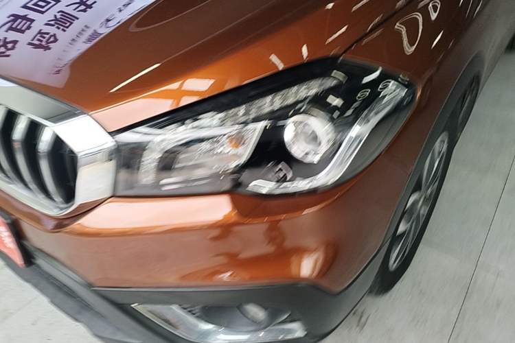 Used Suzuki Vitara S-Cross 2017 1.6L Manual Two-Wheel Drive Urban Ambition Model Left Front Headlight