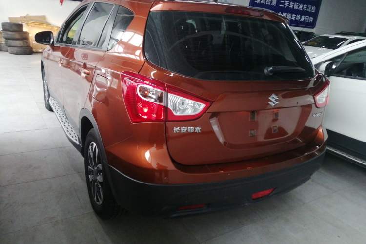 Used Suzuki Vitara S-Cross 2017 1.6L Manual Two-Wheel Drive Urban Fashion Model Rear Left 45 Deg
