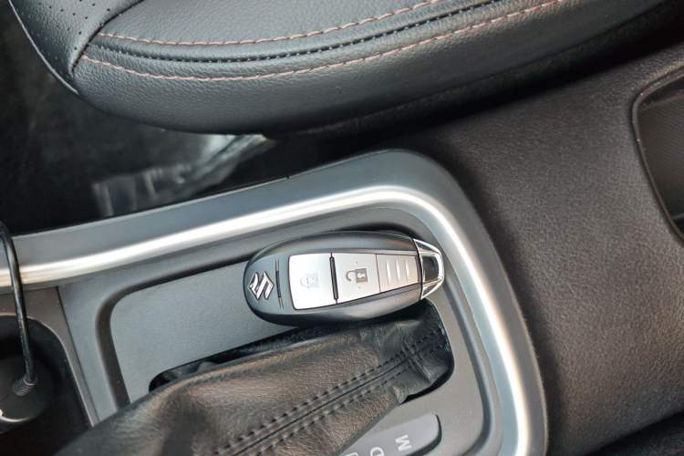 Used Suzuki Vitara S-Cross 2017 1.6L CVT Two-Wheel Drive Urban Advanced Model Vehicle Key