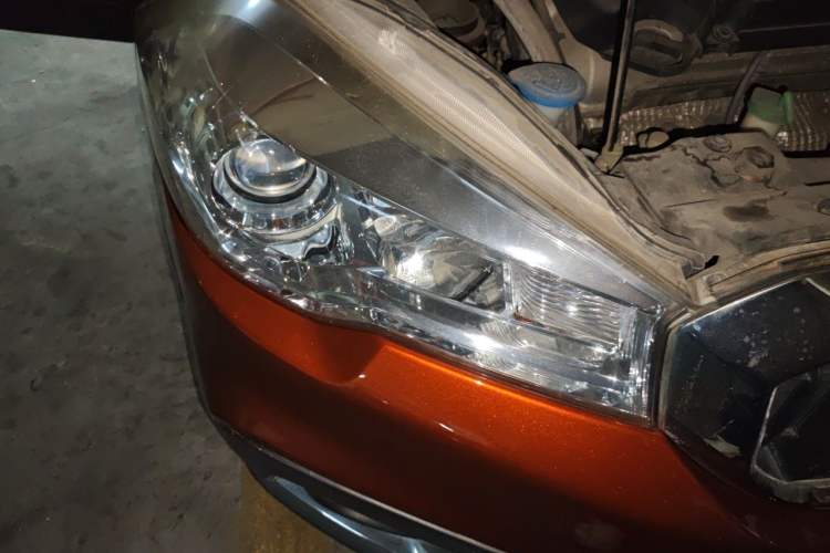 Used Suzuki Vitara S-Cross 2017 1.6L CVT Two-Wheel Drive Urban Fashion Model Right Front Headlight