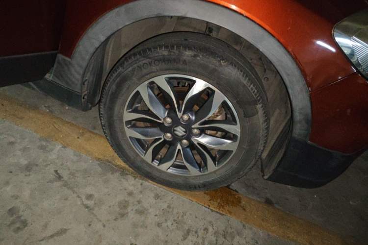 Used Suzuki Vitara S-Cross 2017 1.6L CVT Two-Wheel Drive Urban Fashion Model Right Front Wheel Hub