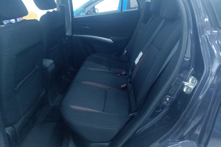 Used Suzuki Vitara S-Cross 2017 1.6L Manual Two-Wheel Drive Urban Fashion Model Left Rear Seat