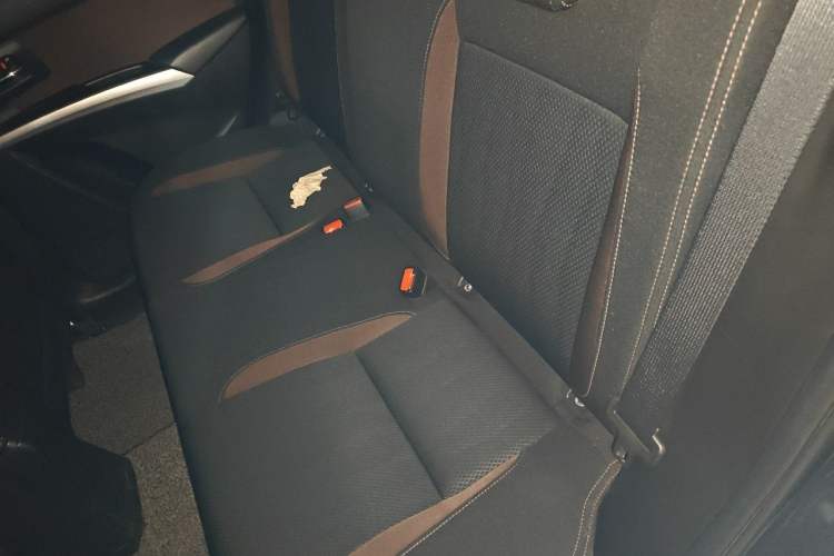Used Suzuki Vitara S-Cross 2017 1.6L Manual Two-Wheel Drive Urban Fashion Model Left Rear Seat