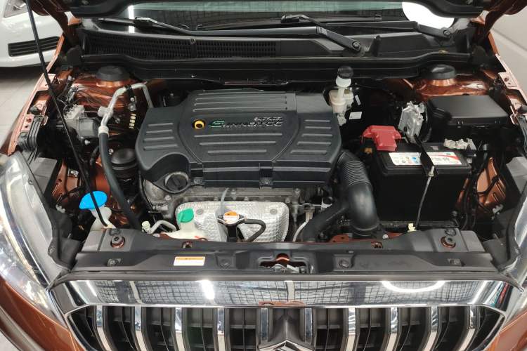 Used Suzuki Vitara S-Cross 2017 1.6L CVT Two-Wheel Drive Urban Advanced Model Engine Bay