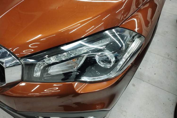 Used Suzuki Vitara S-Cross 2017 1.6L CVT Two-Wheel Drive Urban Advanced Model Left Front Headlight