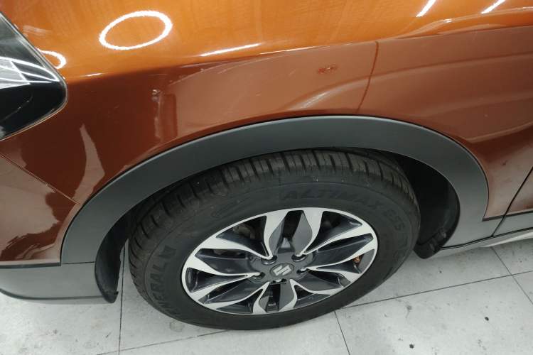 Used Suzuki Vitara S-Cross 2017 1.6L CVT Two-Wheel Drive Urban Advanced Model Left Front Wheel Hub