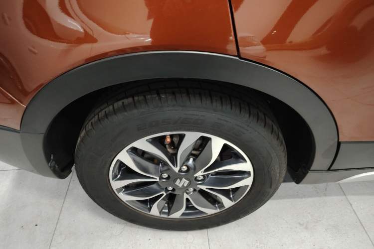 Used Suzuki Vitara S-Cross 2017 1.6L CVT Two-Wheel Drive Urban Advanced Model Right Rear Wheel Hub