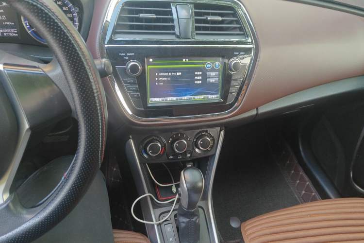 Used Suzuki Vitara S-Cross 2017 1.6L CVT Two-Wheel Drive Urban Fashion Model Audio And AC Panel
