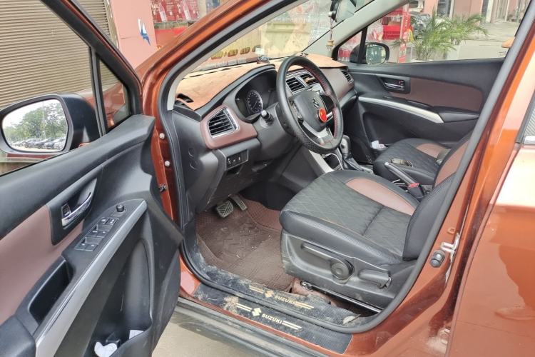 Used Suzuki Vitara S-Cross 2017 1.6L CVT Two-Wheel Drive Urban Fashion Model Driver Seat
