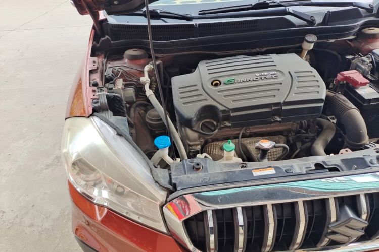 Used Suzuki Vitara S-Cross 2017 1.6L CVT Two-Wheel Drive Urban Fashion Model Engine Bay Right