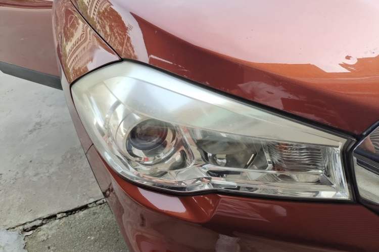 Used Suzuki Vitara S-Cross 2017 1.6L CVT Two-Wheel Drive Urban Fashion Model Right Front Headlight