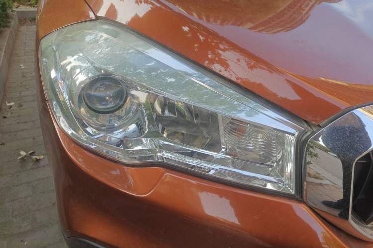 Used Suzuki Vitara S-Cross 2017 1.6L CVT Two-Wheel Drive Urban Fashion Model Right Front Headlight