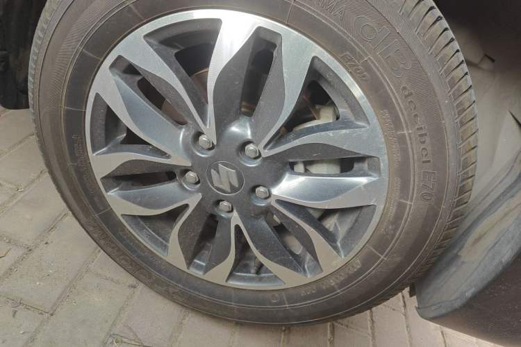 Used Suzuki Vitara S-Cross 2017 1.6L CVT Two-Wheel Drive Urban Fashion Model Right Front Wheel Hub