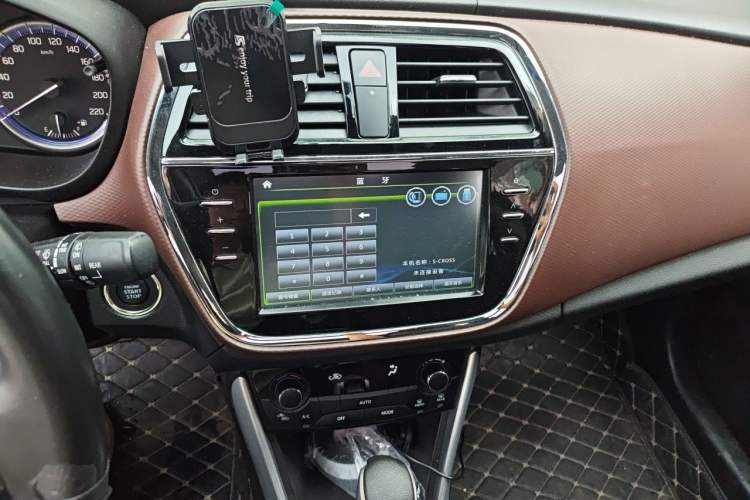 Used Suzuki Vitara S-Cross 2017 1.6L CVT Two-Wheel Drive Urban Advanced Model Audio And AC Panel
