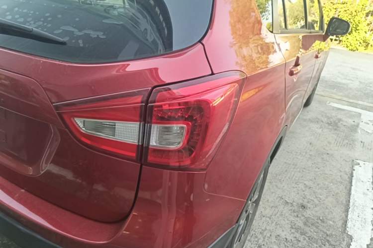 Used Suzuki Vitara S-Cross 2017 1.6L CVT Two-Wheel Drive Urban Advanced Model Right Rear Taillight