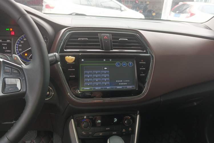 Used Suzuki Vitara S-Cross 2017 1.6L CVT Two-Wheel Drive Urban Advanced Model Audio And AC Panel
