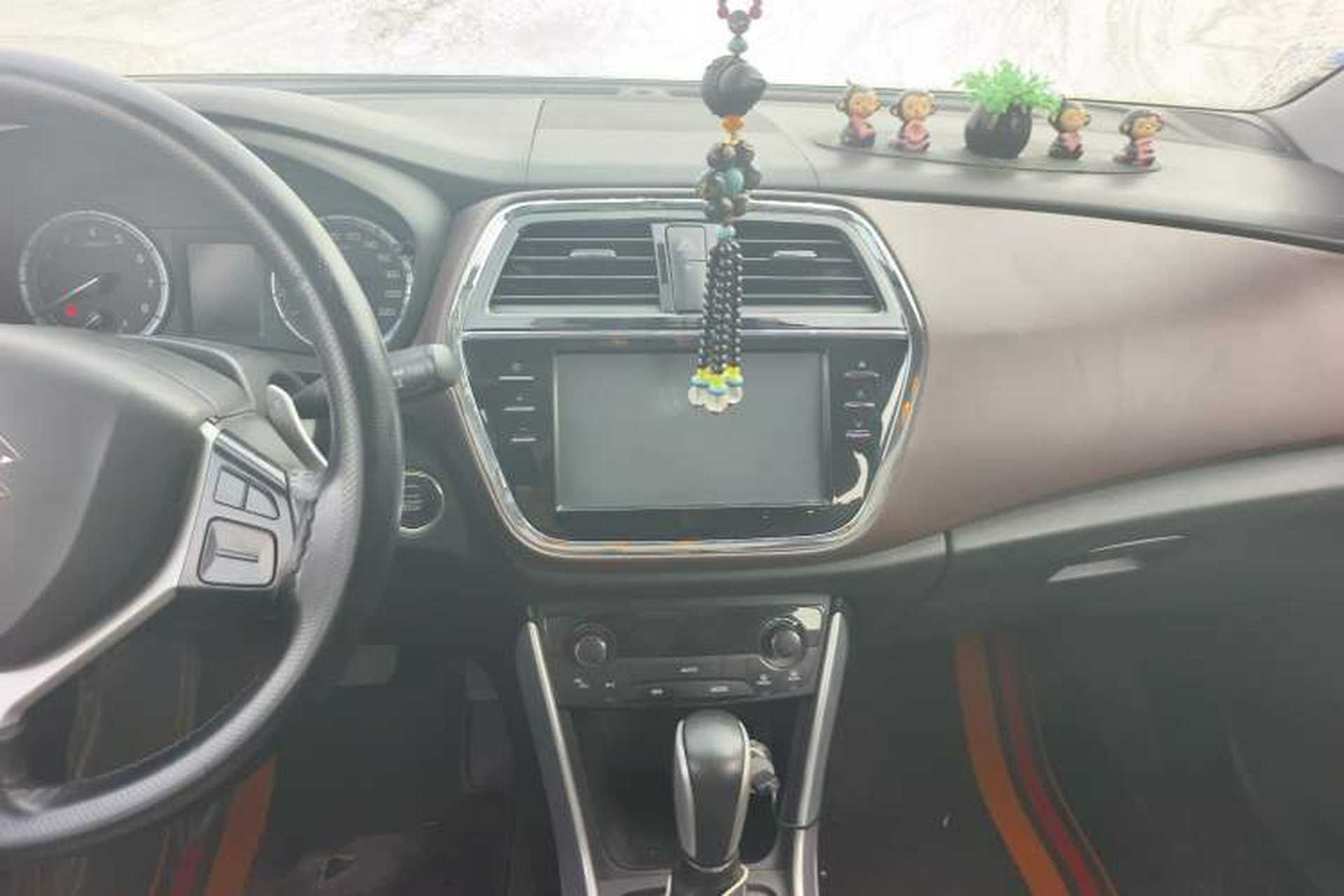 Used Suzuki Vitara S-Cross 2017 1.6L CVT Two-Wheel Drive Urban Advanced Model Audio And AC Panel
