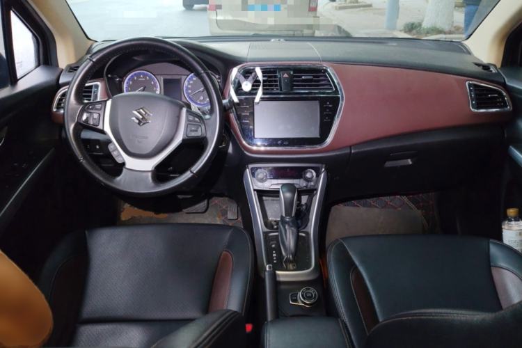 Used Suzuki Vitara S-Cross 2017 1.4T Automatic All-Wheel Drive Urban Luxury Model Center Console