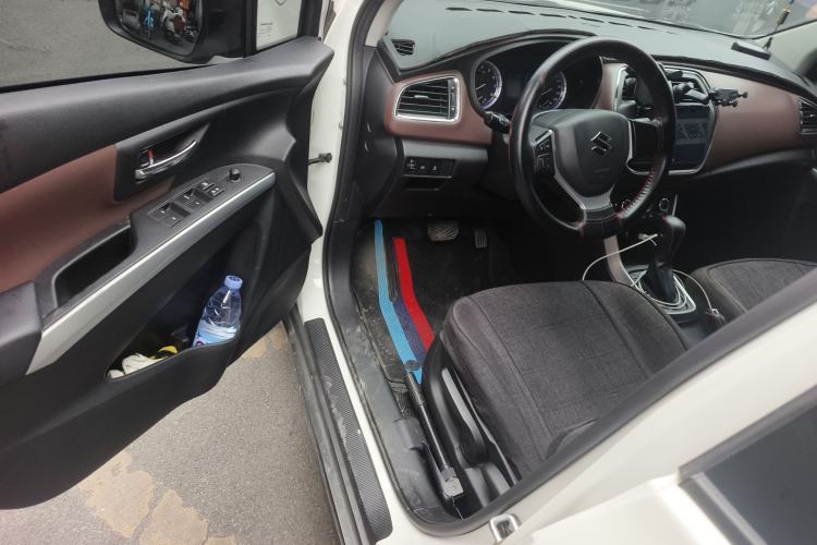 Used Suzuki Vitara S-Cross 2017 1.6L CVT Two-Wheel Drive Urban Fashion Model Driver Seat