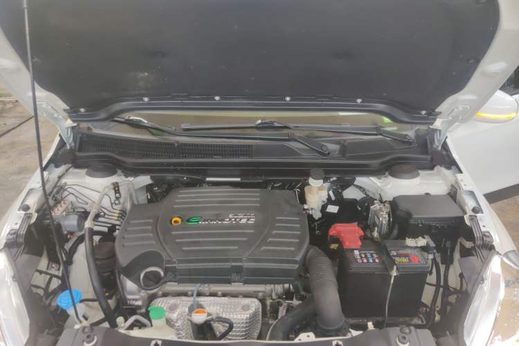 Used Suzuki Vitara S-Cross 2017 1.6L CVT Two-Wheel Drive Urban Fashion Model Engine Bay