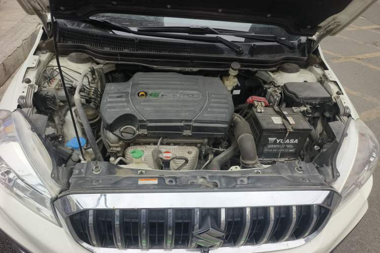 Used Suzuki Vitara S-Cross 2017 1.6L CVT Two-Wheel Drive Urban Fashion Model Engine Bay