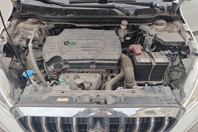 Used Suzuki Vitara S-Cross 2017 1.6L Manual Two-Wheel Drive Urban Fashion Model Engine Bay