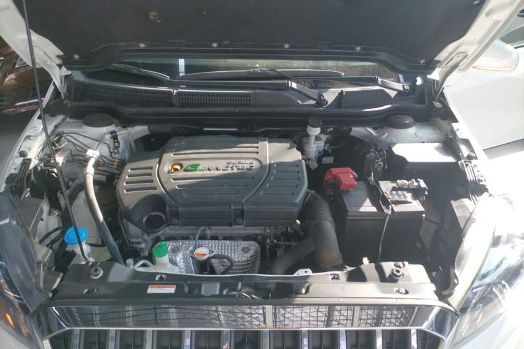 Used Suzuki Vitara S-Cross 2017 1.6L Manual Two-Wheel Drive Urban Ambition Model Engine Bay