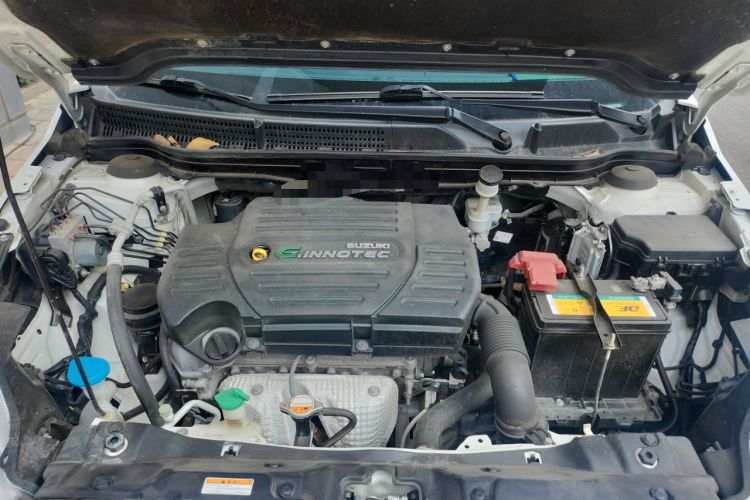 Used Suzuki Vitara S-Cross 2017 1.6L Manual Two-Wheel Drive Urban Fashion Model Engine Bay