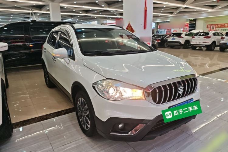 Used Suzuki Vitara S-Cross 2017 1.6L CVT Two-Wheel Drive Urban Fashion Model Exterior 2