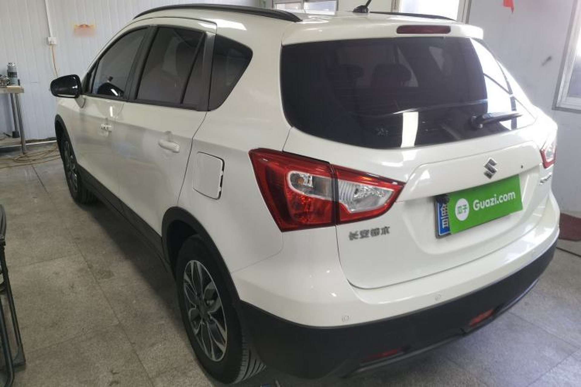 Used Suzuki Vitara S-Cross 2017 1.6L CVT Two-Wheel Drive Urban Fashion Model Exterior 2