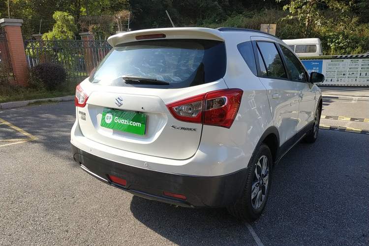 Used Suzuki Vitara S-Cross 2017 1.6L CVT Two-Wheel Drive Urban Fashion Model Exterior 3