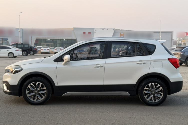 Used Suzuki Vitara S-Cross 2017 1.6L CVT Two-Wheel Drive Urban Advanced Model Exterior 3