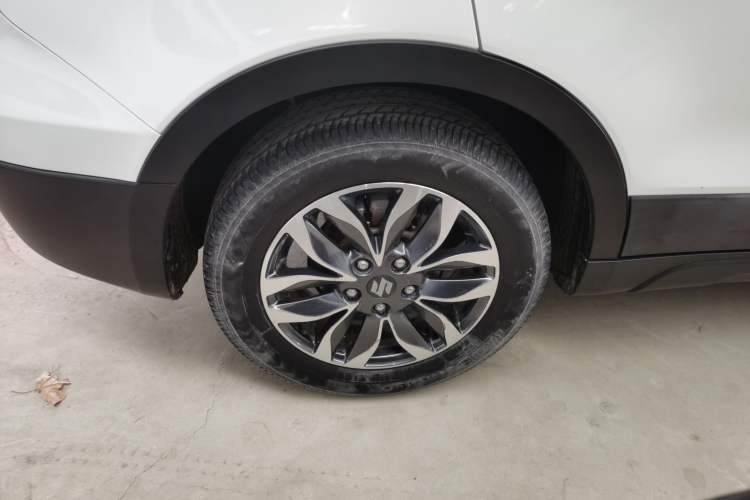 Used Suzuki Vitara S-Cross 2017 1.6L CVT Two-Wheel Drive Urban Fashion Model Exterior 5