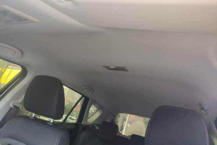 Used Suzuki Vitara S-Cross 2017 1.6L CVT Two-Wheel Drive Urban Fashion Model Headliner