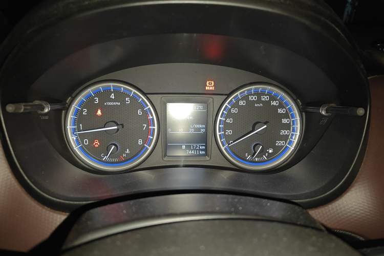 Used Suzuki Vitara S-Cross 2017 1.6L Manual Two-Wheel Drive Urban Fashion Model Instrument Cluster