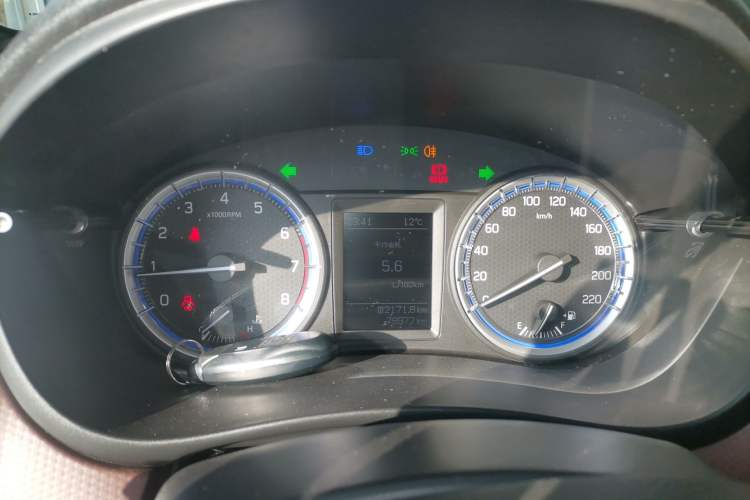 Used Suzuki Vitara S-Cross 2017 1.6L Manual Two-Wheel Drive Urban Ambition Model Instrument Cluster
