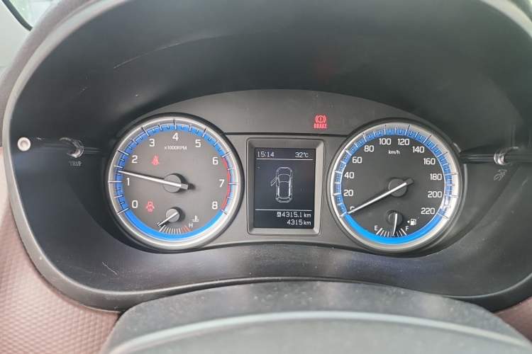 Used Suzuki Vitara S-Cross 2017 1.6L Manual Two-Wheel Drive Urban Fashion Model Instrument Cluster