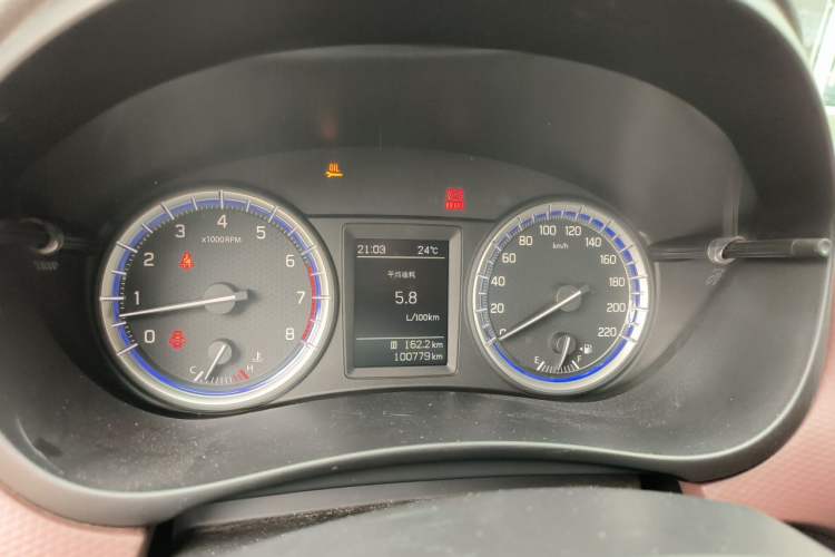 Used Suzuki Vitara S-Cross 2017 1.6L Manual Two-Wheel Drive Urban Fashion Model Instrument Cluster