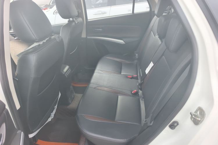 Used Suzuki Vitara S-Cross 2017 1.6L CVT Two-Wheel Drive Urban Advanced Model Interior 4